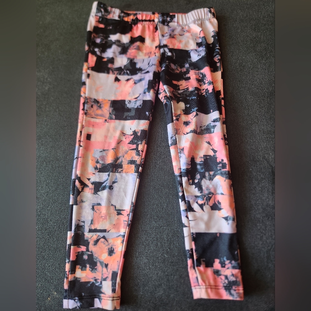 5T Nike girls toddler leggings multicolor